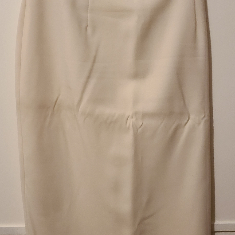 Womens Biege Skirt Midi Length S 18 Plus With Elastic Waist With Back Button